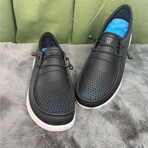 Reef Black Slip-On Loafers | Coastal Casual Comfort Shoes | Men’s size 10